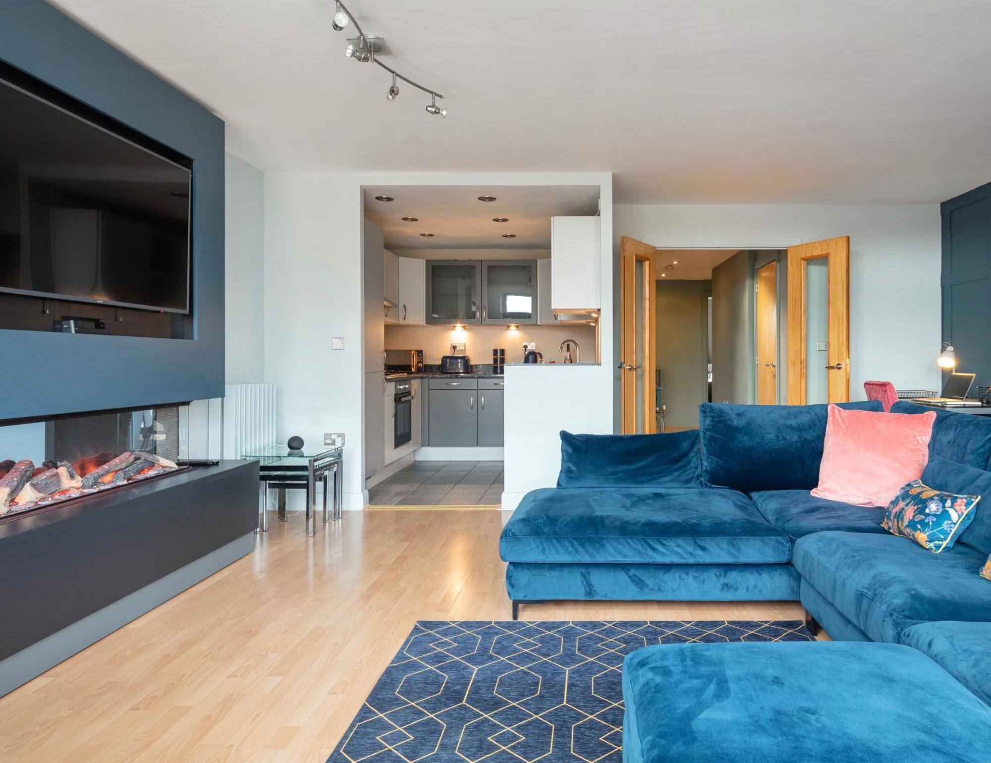 Excel, O2, Canary Wharf, London City Airport - Free Parking Extérieur photo